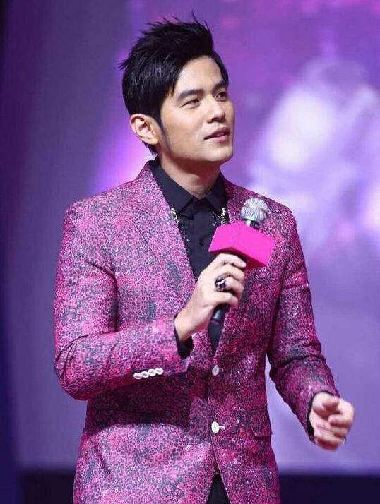 最火的翻唱歌曲，被知名歌手翻唱走红的歌曲(图3)